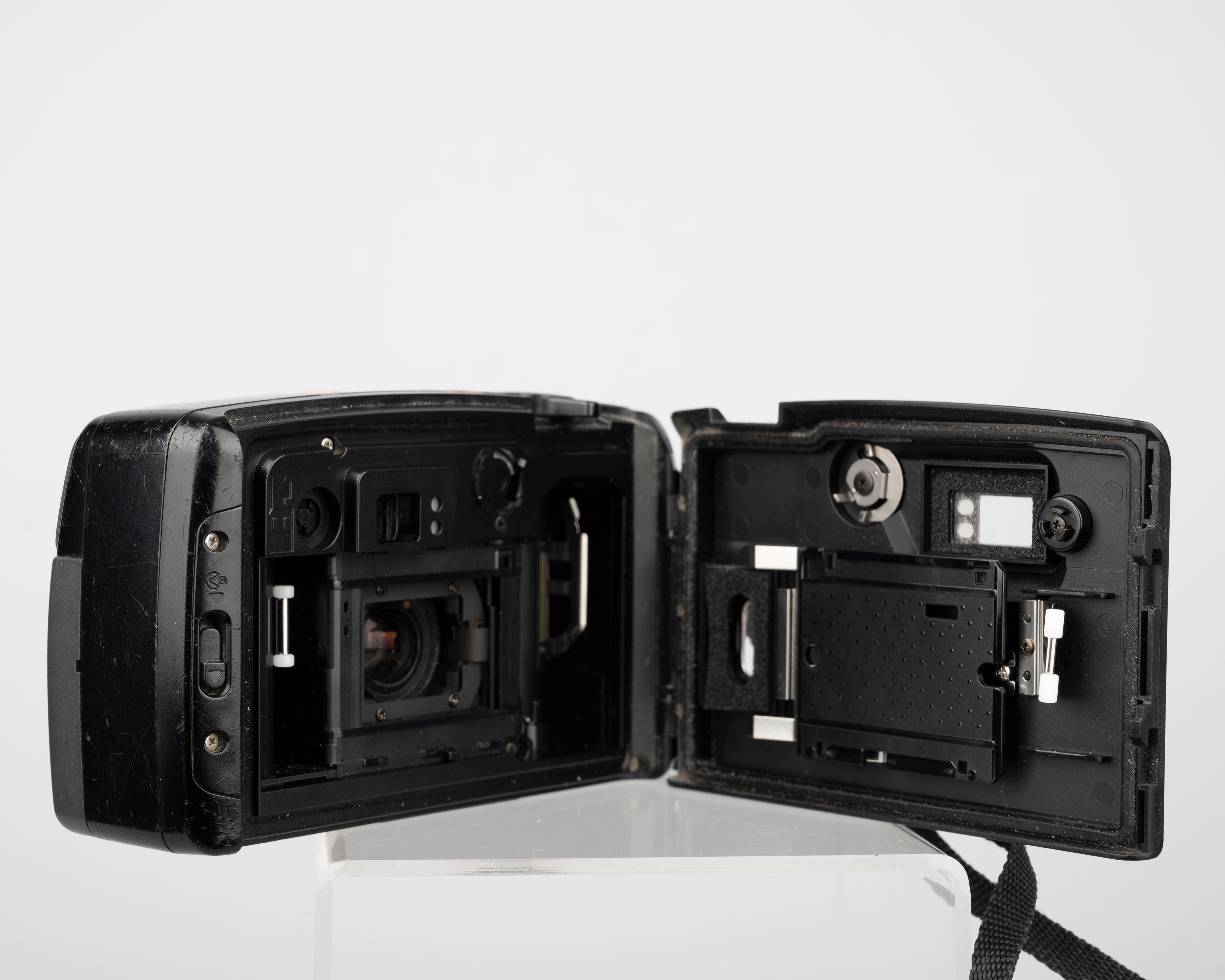 完動品◇極美品◇付属品多数【人気レアモデル】PENTAX ESPIO 105WR