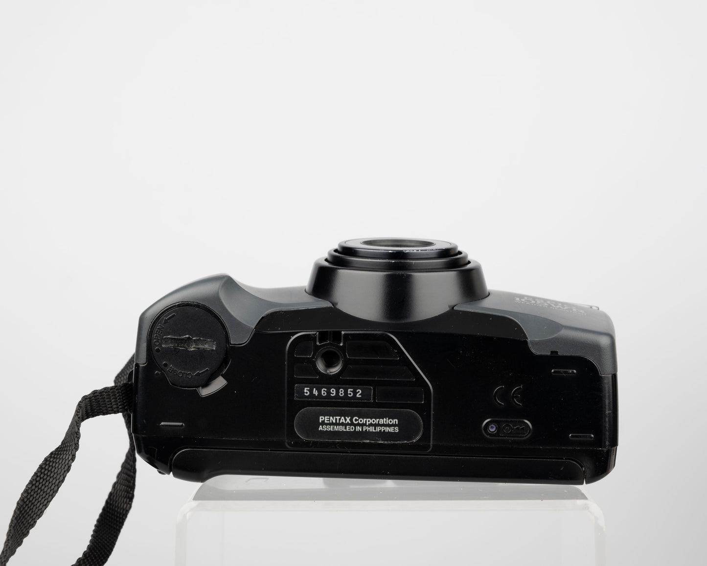 Pentax Espio 105WR 35mm camera w/ original box, case, and manual (serial 5469852)