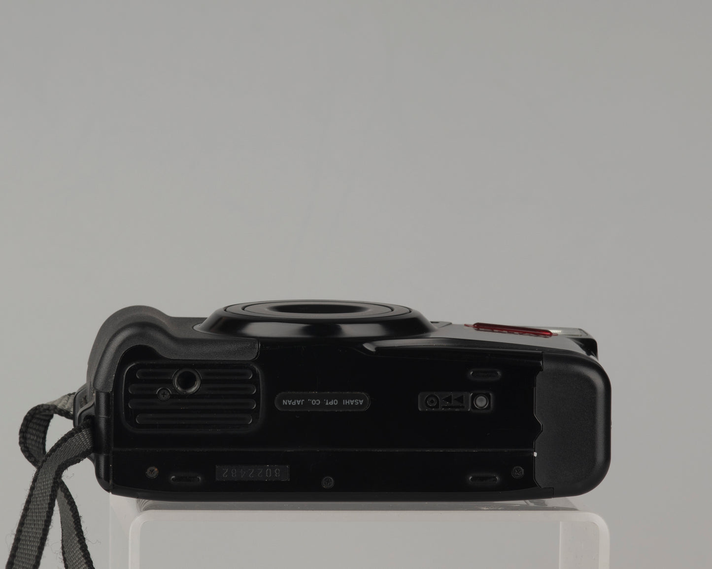Pentax Zoom 70-X 35mm camera