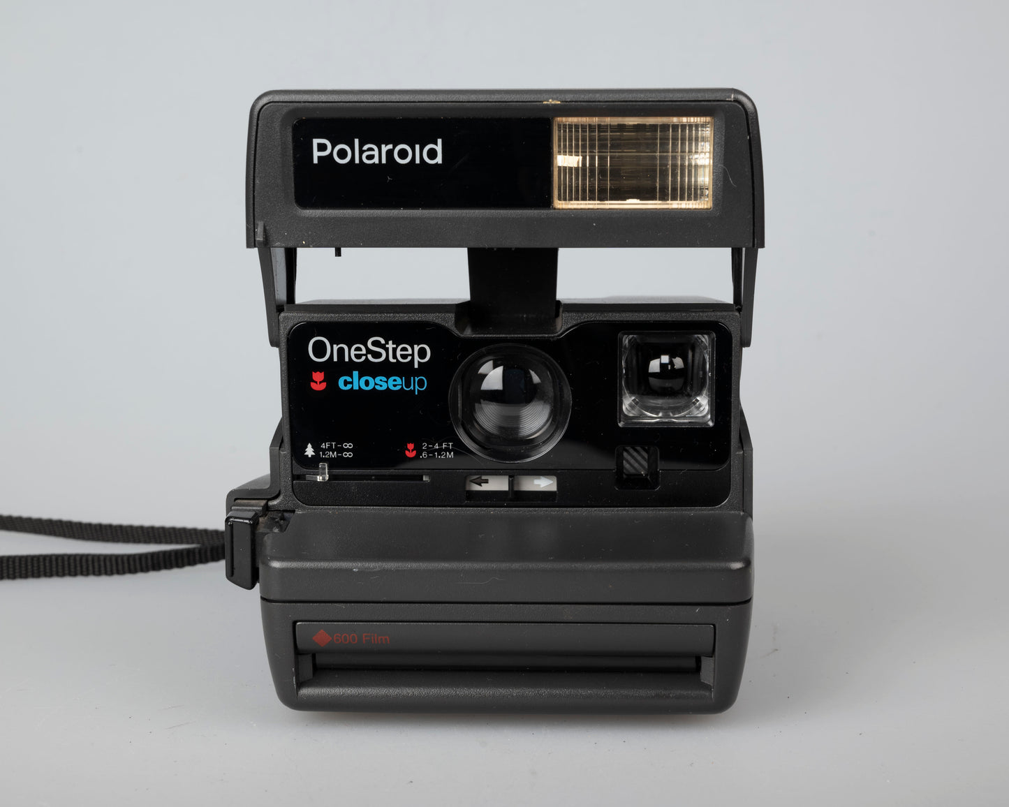 Polaroid OneStep Close-up 600 instant camera (serial F6M508VUVDDA)