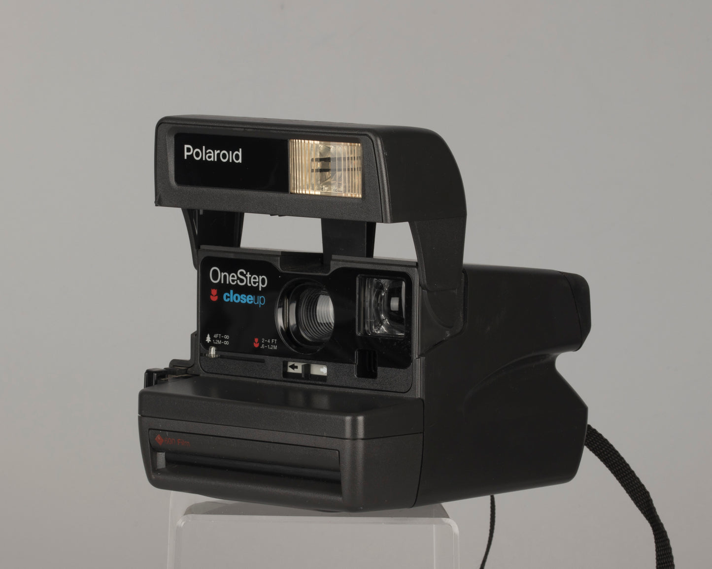 Polaroid OneStep Close-up 600 instant camera (serial L5R2WWTFVDDA)