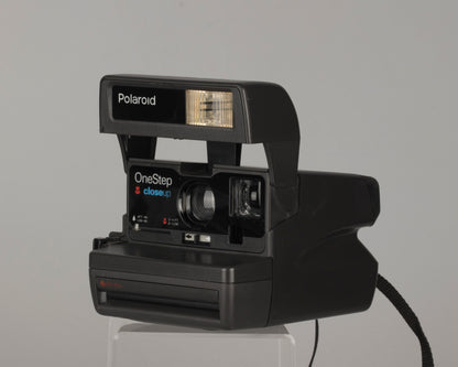 Polaroid OneStep Close-up 600 instant camera (serial L5R2WWTFVDDA)