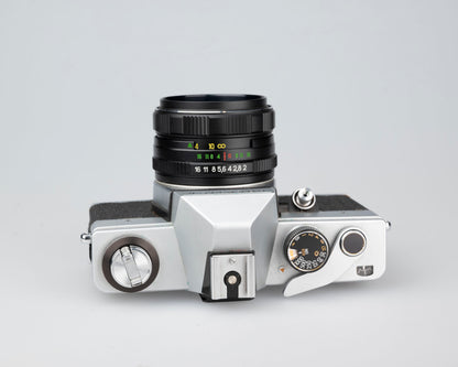 Appareil photo reflex Praktica L 35 mm avec objectif Helios-44M-6 58 mm f2