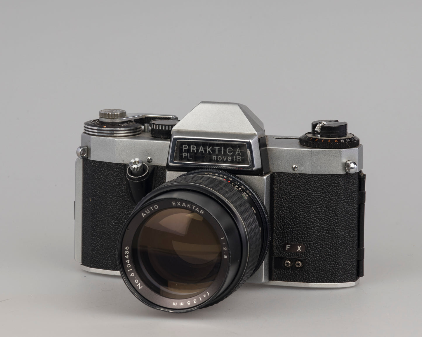 Praktica Nova 1B 35mm SLR camera with Exaktar 135mm f2.8 lens