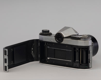 Praktica Nova 1B 35mm SLR camera with Exaktar 135mm f2.8 lens