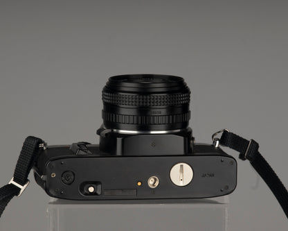 Ricoh KR-10 Super + Rikenon 50mm f1.7 lens
