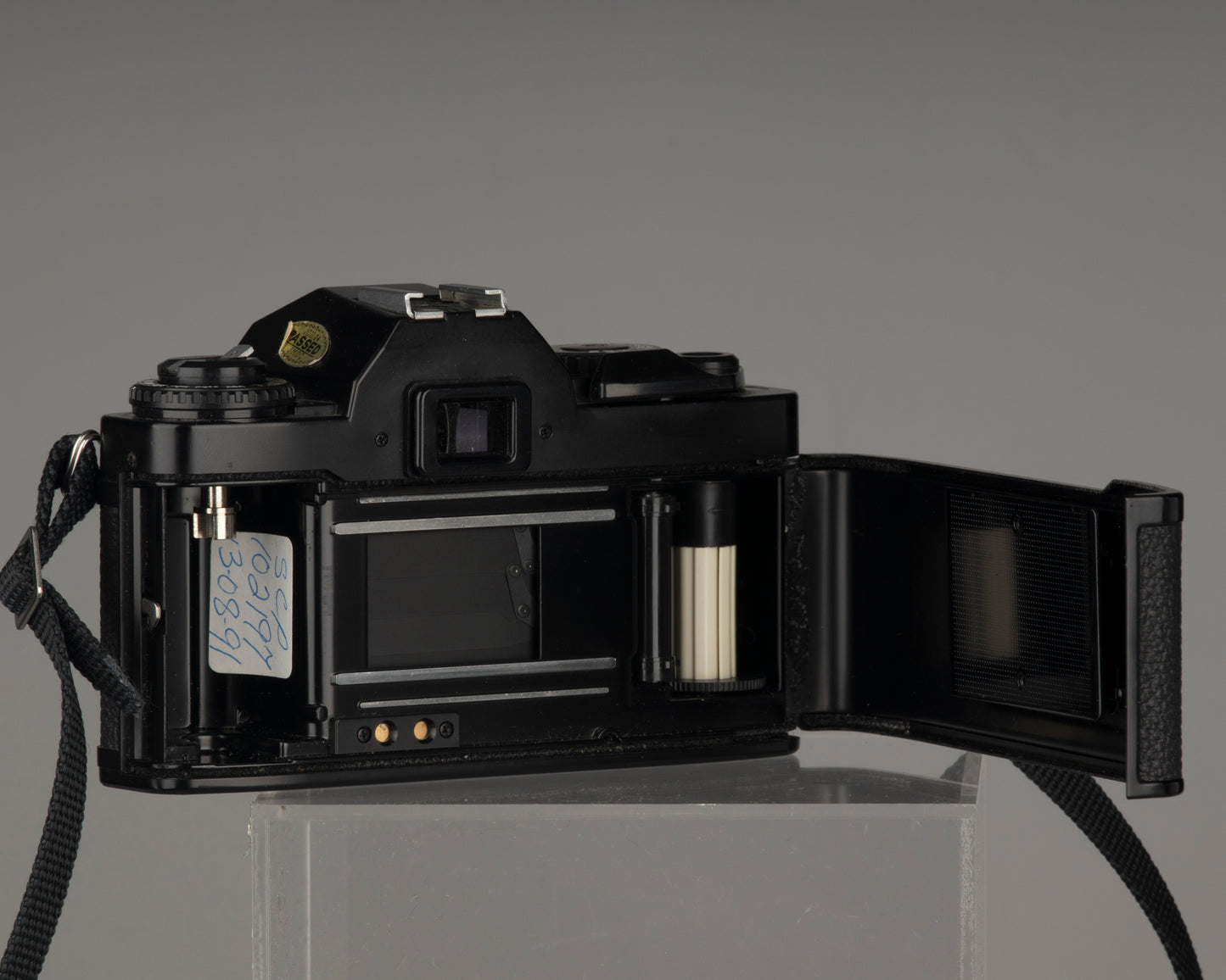 Ricoh KR-10 Super + Rikenon 50mm f1.7 lens