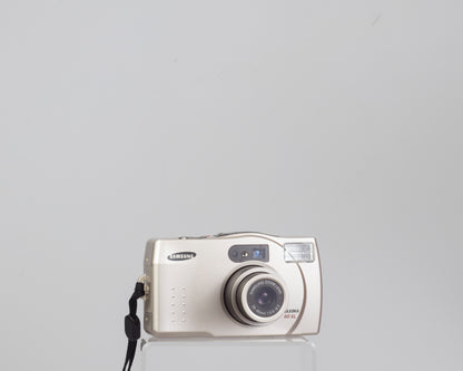 Samsung Maxima 60XL compact 35mm camera w/case