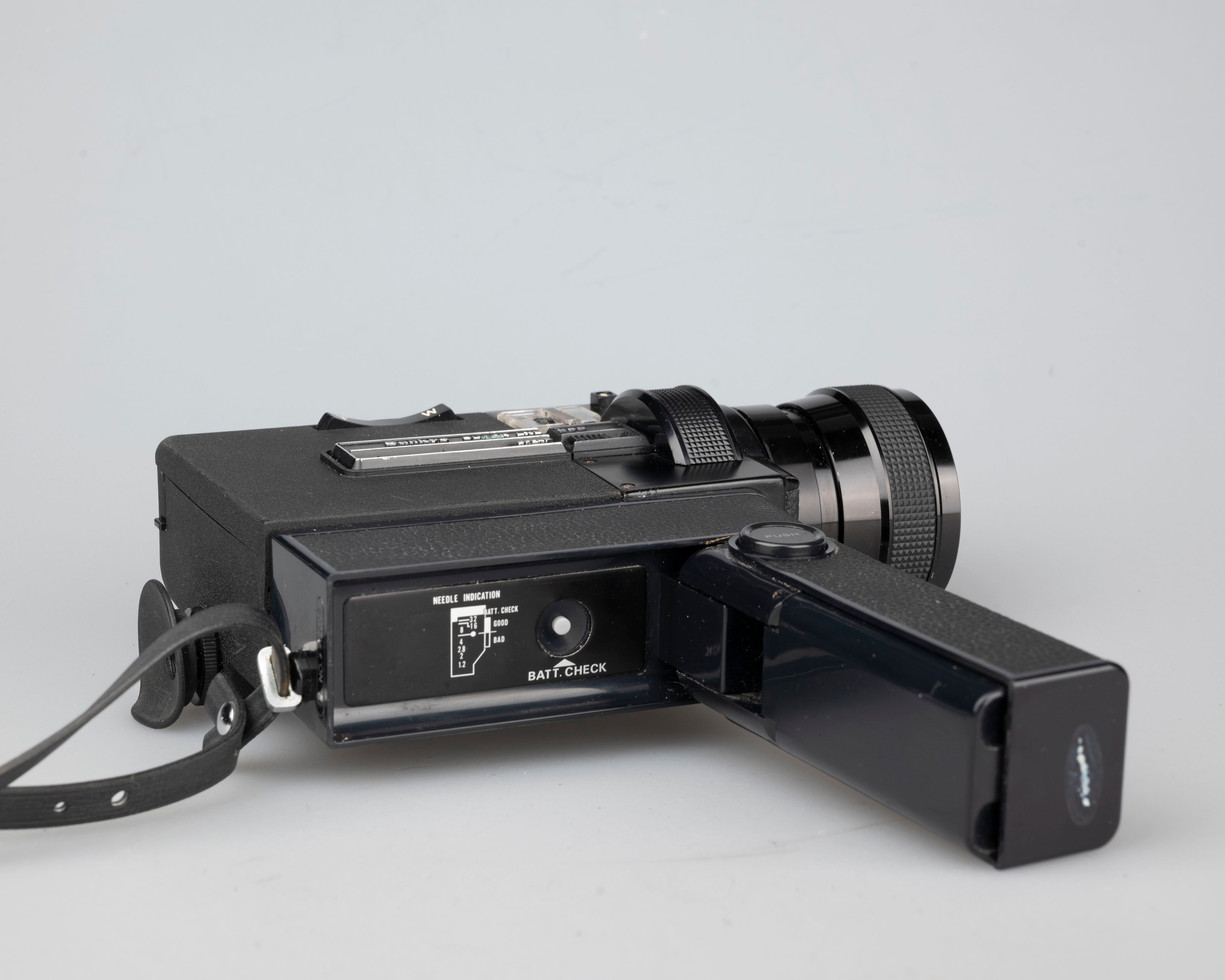 Sankyo Super LXL 250 Super 8 camera (serial 223500) – New Wave Pool