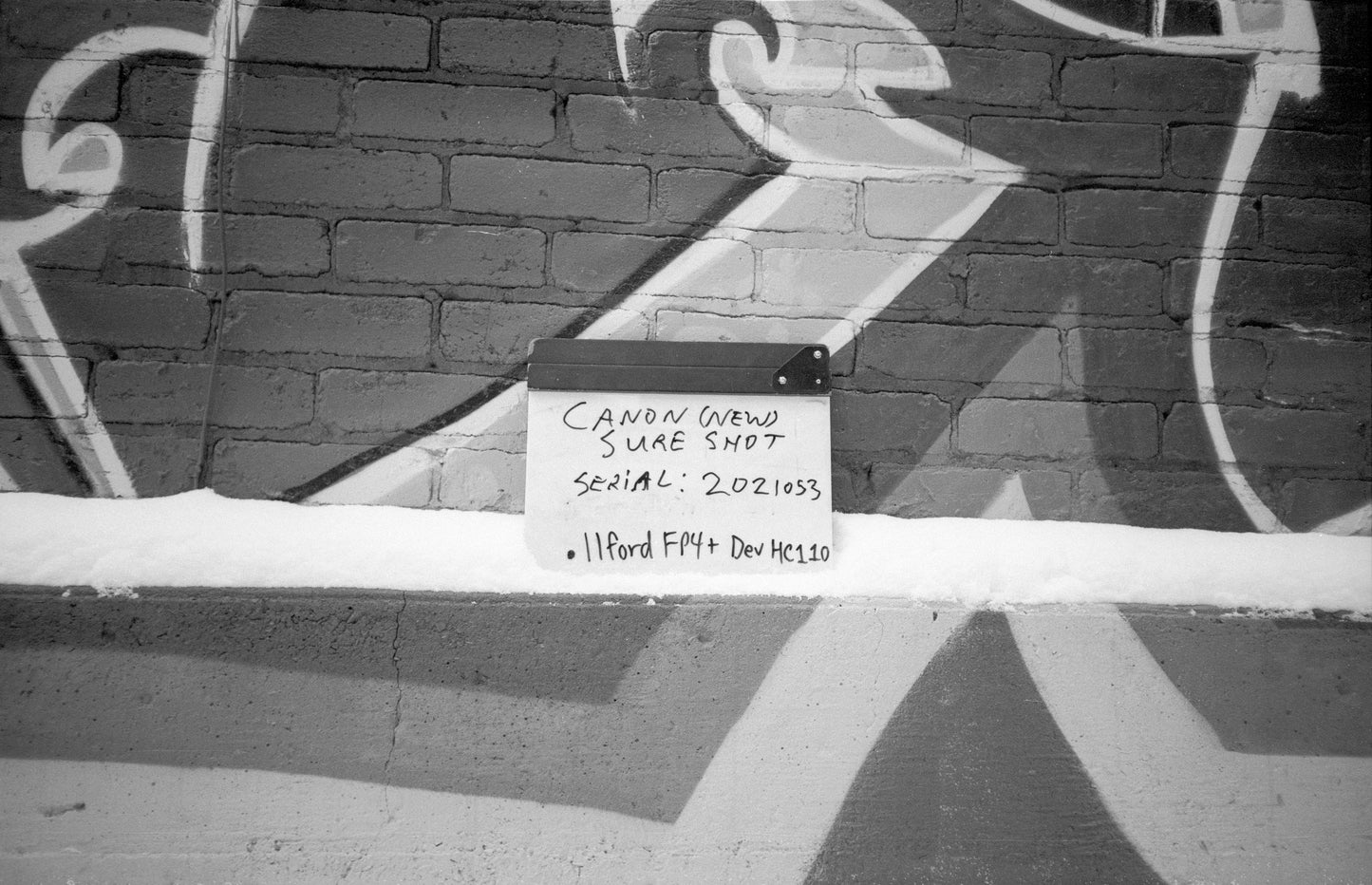 Appareil photo Canon New Sure Shot 35 mm (série 2021053)