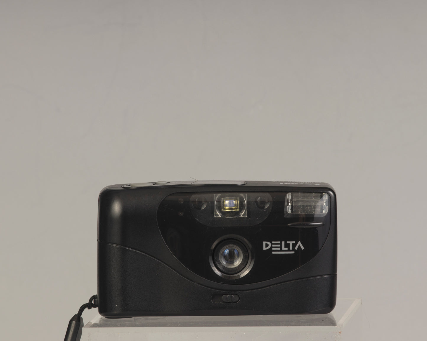 Appareil photo argentique Astral Delta Autofocus 35 mm (version quartz date)