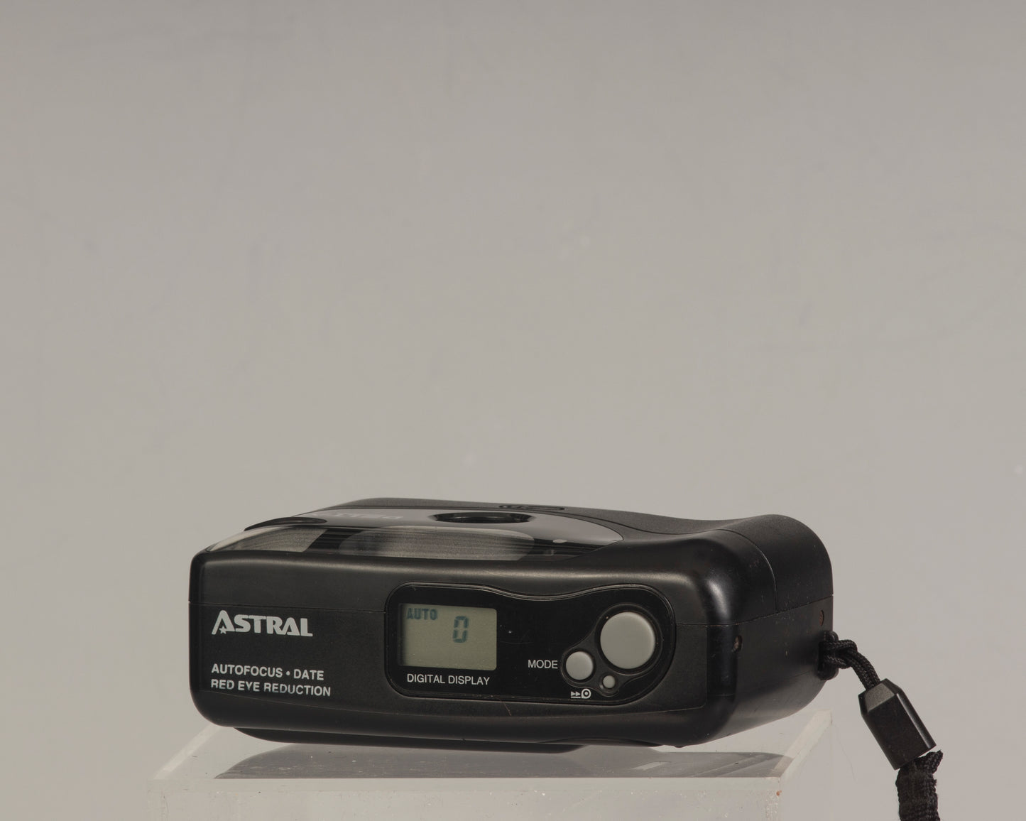 Appareil photo argentique Astral Delta Autofocus 35 mm (version quartz date)