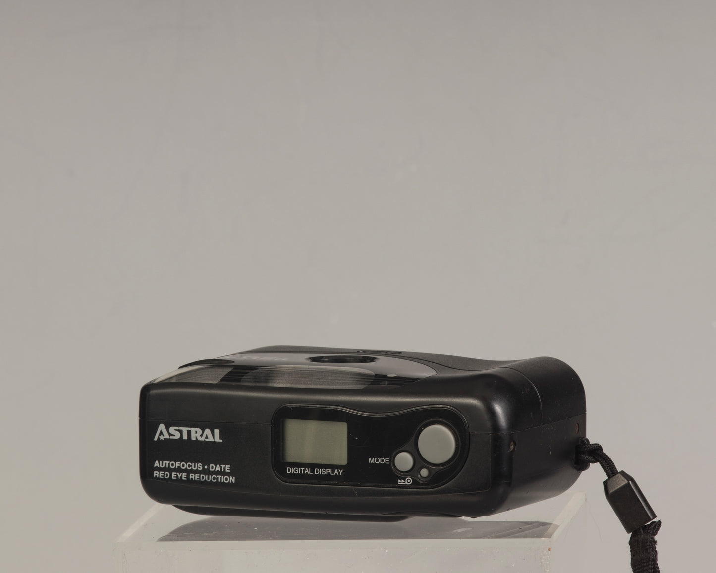 Appareil photo argentique Astral Delta Autofocus 35 mm (version quartz date)