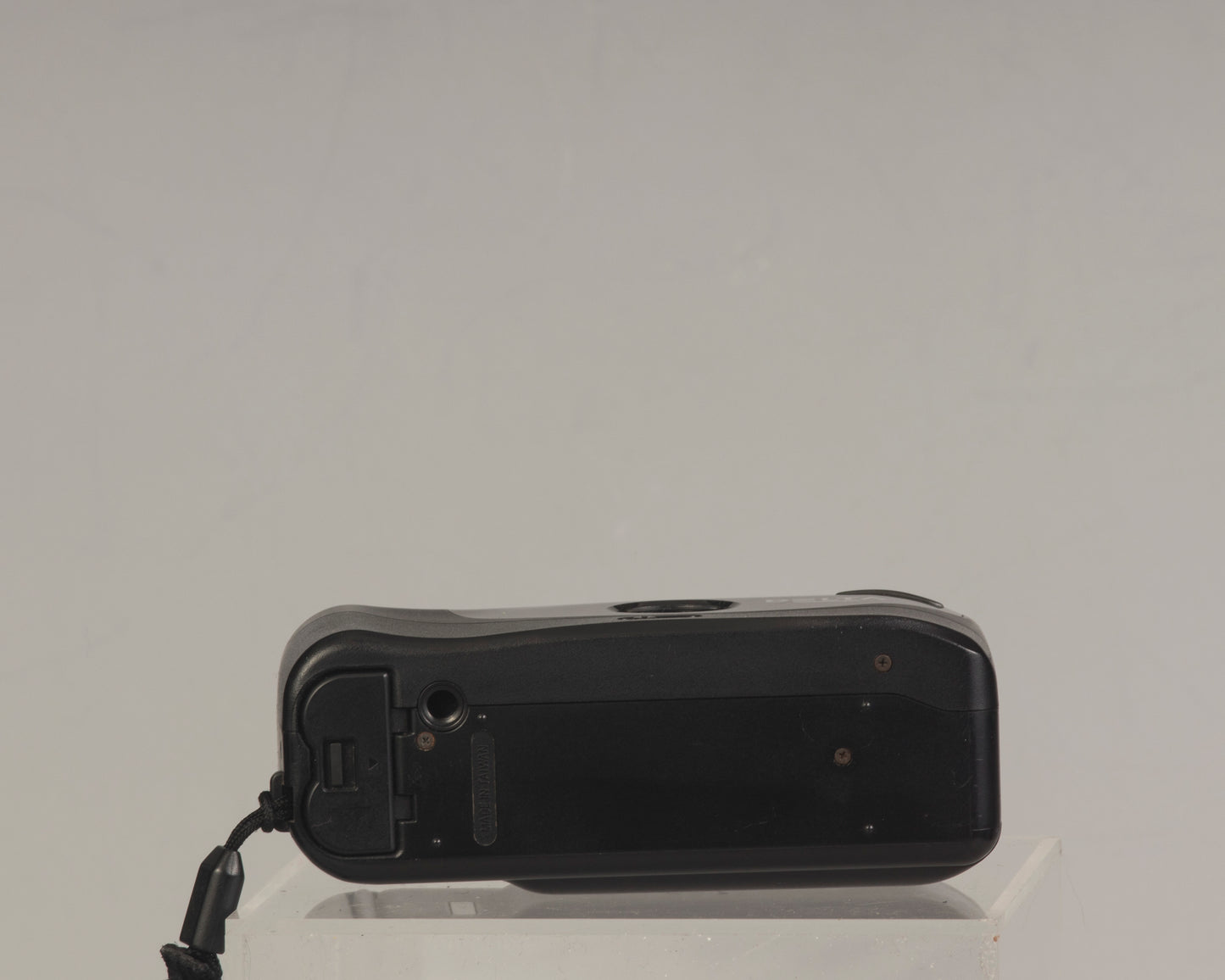 Appareil photo argentique Astral Delta Autofocus 35 mm (version quartz date)