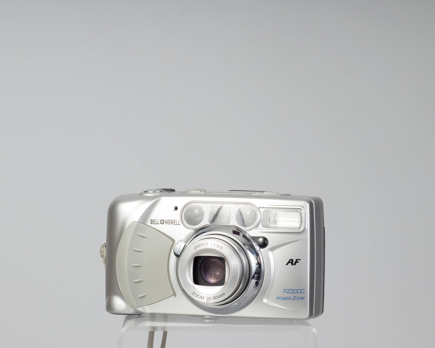 Bell and Howell PZ3000 35mm camera w/ case (serial A2300947)