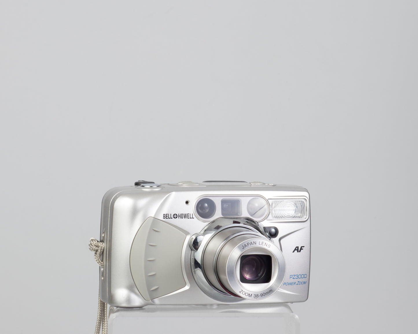 Bell and Howell PZ3000 35mm camera w/ case (serial A2300947)
