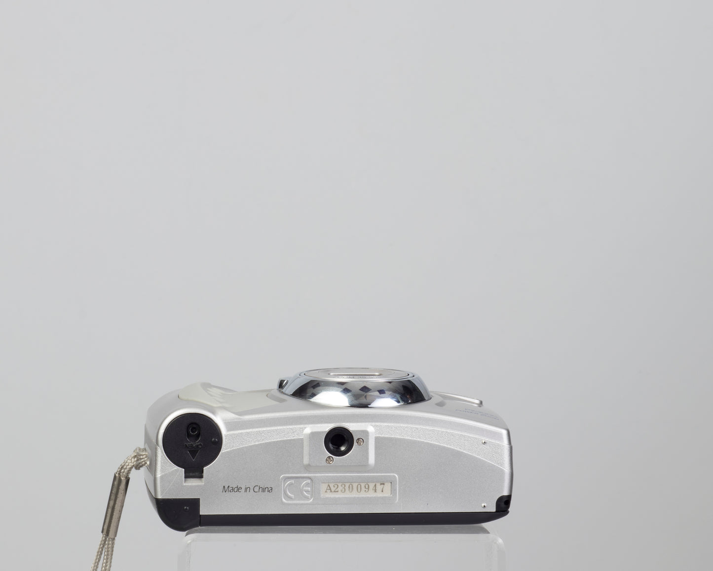 Bell and Howell PZ3000 35mm camera w/ case (serial A2300947)