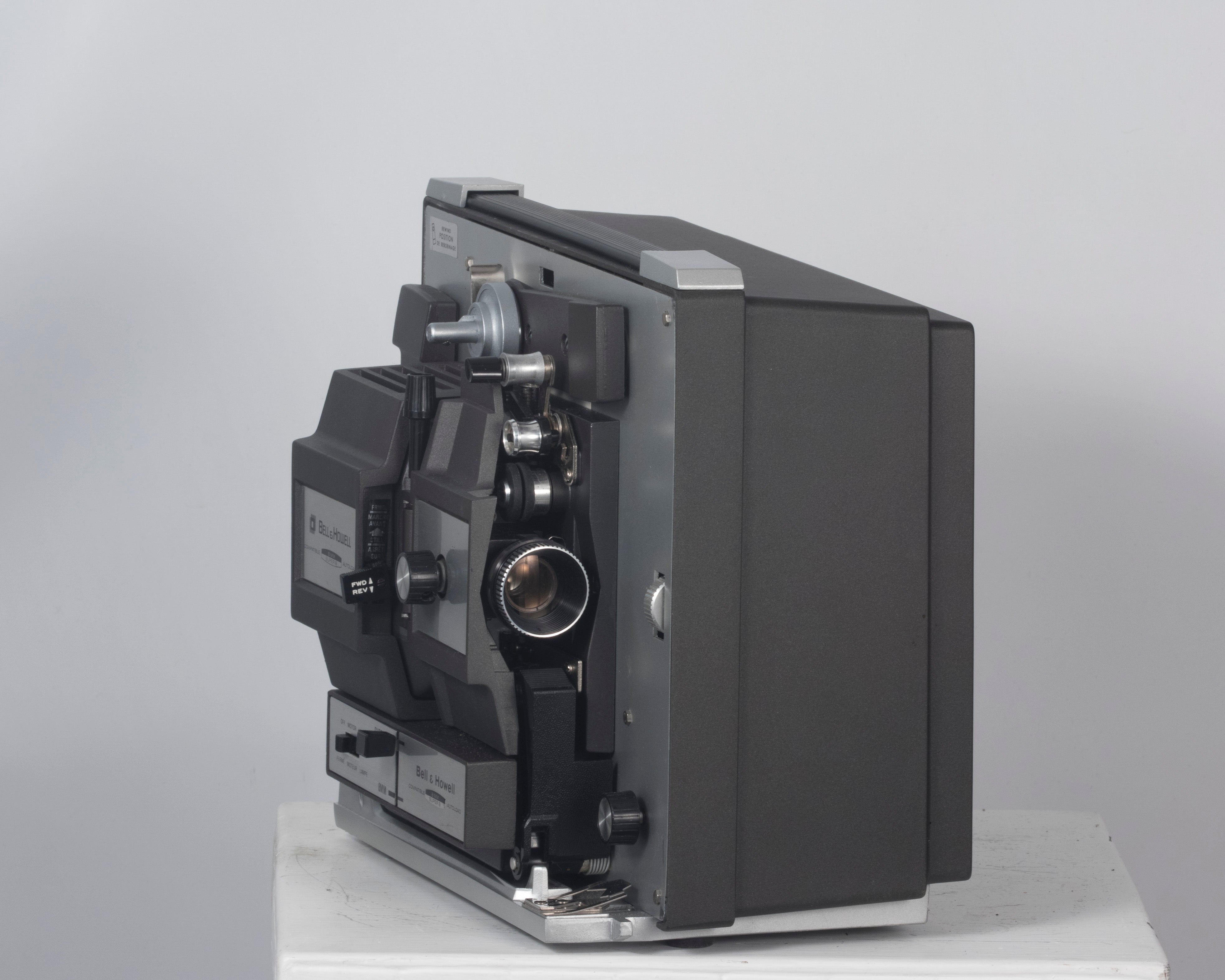 Bell and Howell 456Z Dual-format Super 8 and Regular 8mm movie
