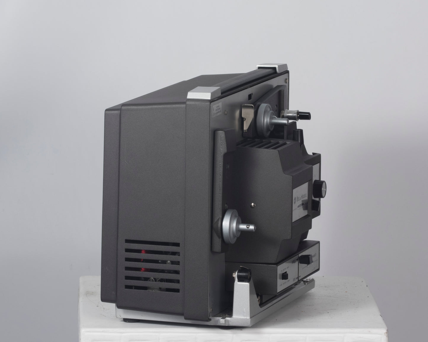 Bell and Howell 456Z Dual-format Super 8 and Regular 8mm movie projector