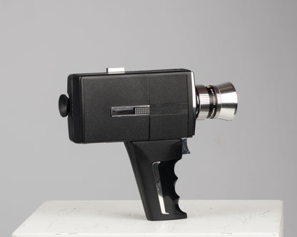 Caméra Bell et Howell 1206 Director Series Super 8