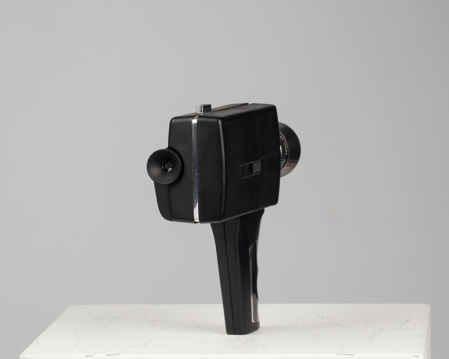 Caméra Bell et Howell 1206 Director Series Super 8