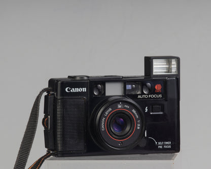 Canon AF35M (alias Sure Shot ou Autoboy) Film 35 mm point-and-shoot avec étui