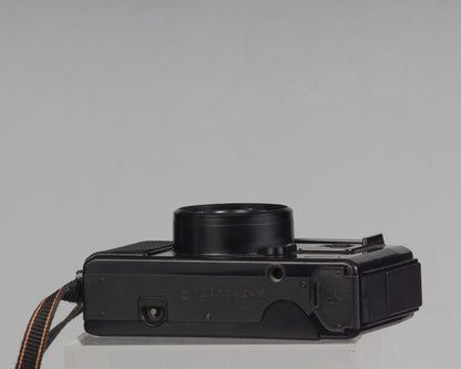 Canon AF35M (alias Sure Shot ou Autoboy) Film 35 mm point-and-shoot avec étui