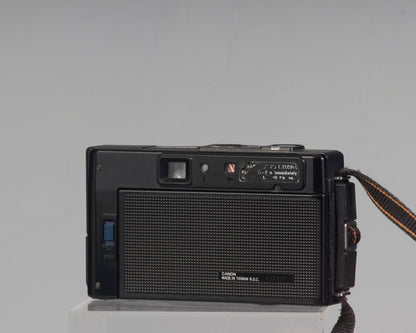 Canon AF35M (alias Sure Shot ou Autoboy) Film 35 mm point-and-shoot avec étui