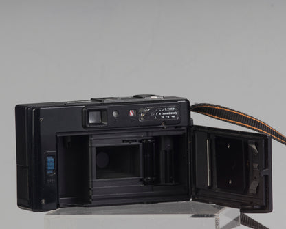 Canon AF35M (alias Sure Shot ou Autoboy) Film 35 mm point-and-shoot avec étui