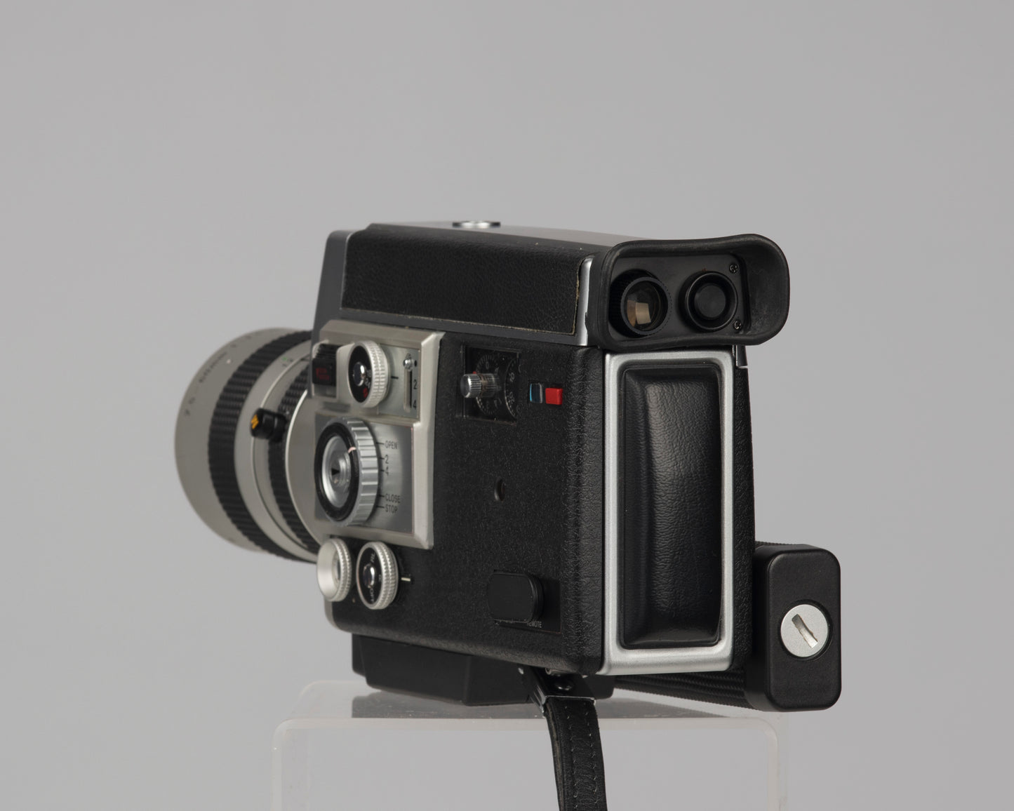 Canon Auto Zoom 814 Electronic Super 8 movie camera