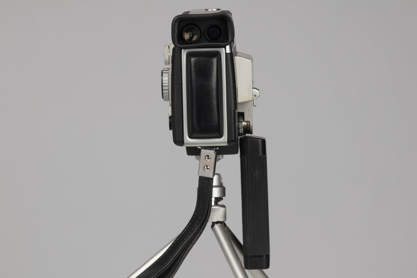 Canon Auto Zoom 814 Electronic Super 8 movie camera