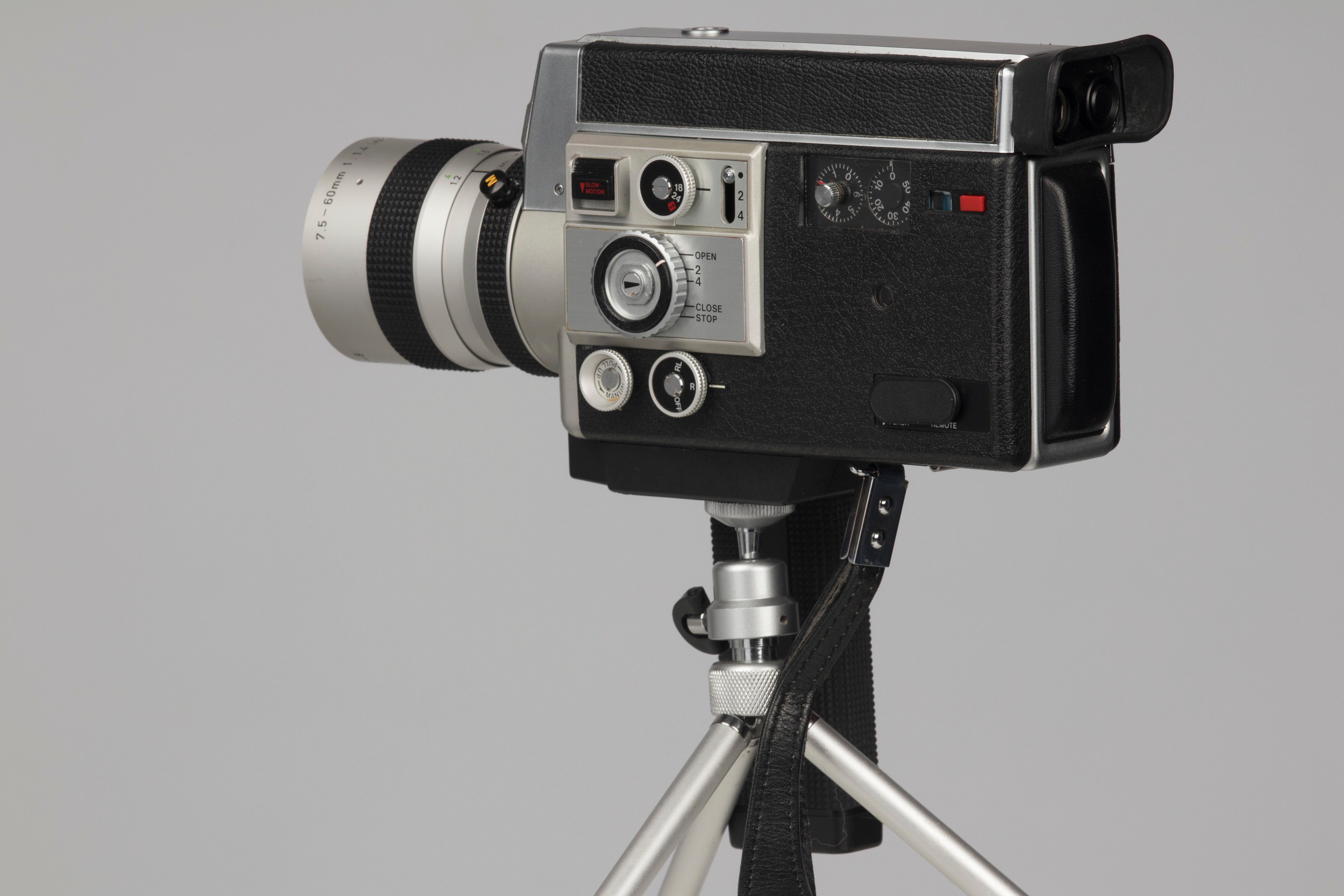 Canon AUTO ZOOM 814 ELECTRONIC 本体 Canon Auto Zoom 814 Electronic Super 8 movie camera – New Wave Pool