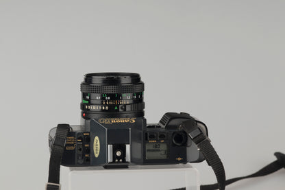 Canon T70 35 mm SLR avec objectif 50 mm f1.8 et étui toujours prêt