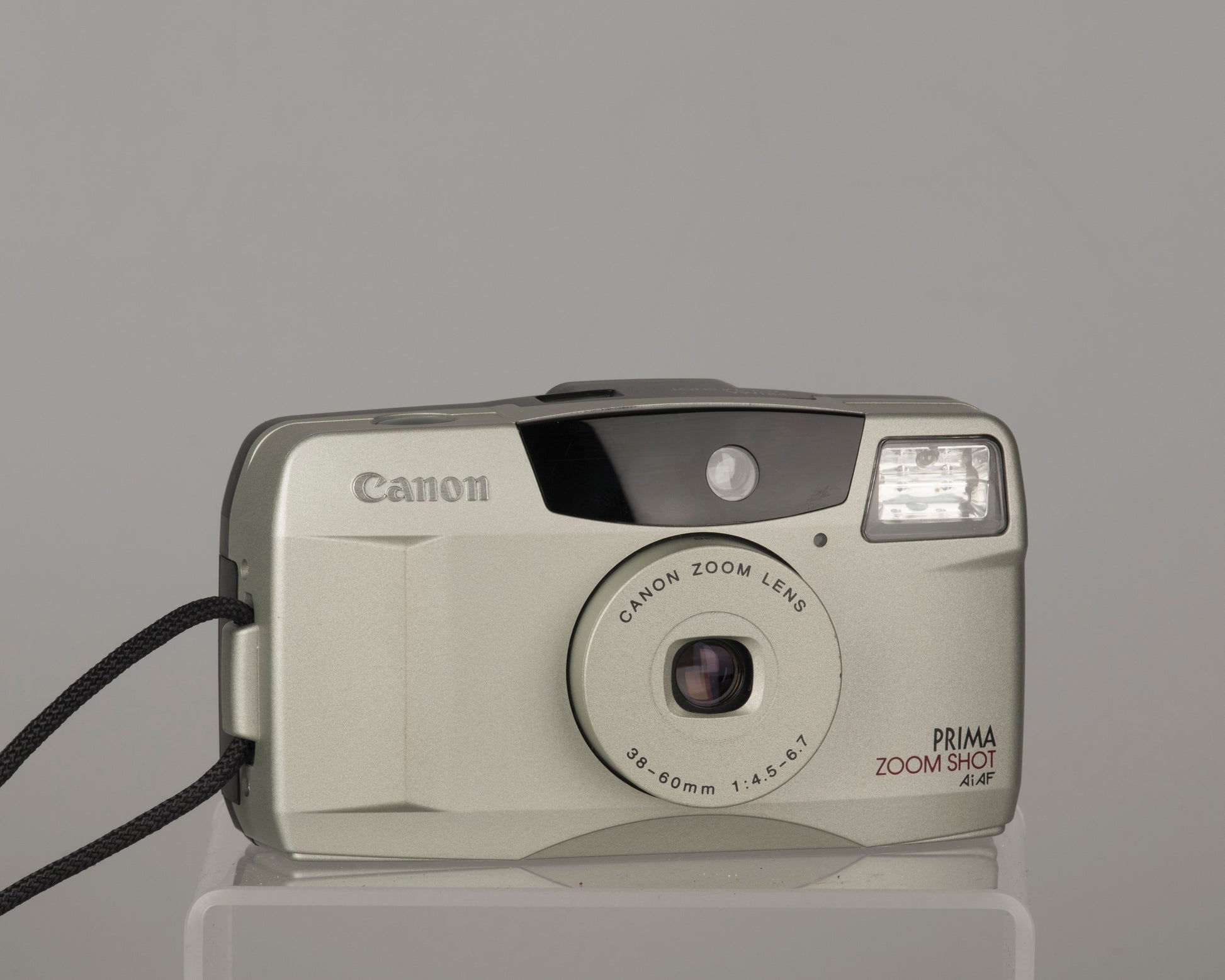 The Canon Prima Zoom Shot (aka Autoboy Juno or Sure Shot 60 Zoom) is a sophisticated 35mm point and shoot from 1995.