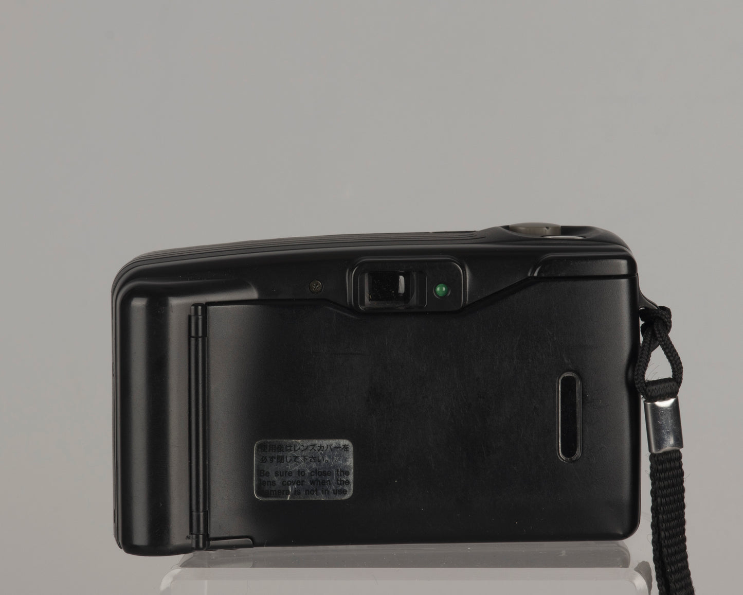 Appareil photo Canon New Snappy EL 35 mm avec étui (série 1129789)