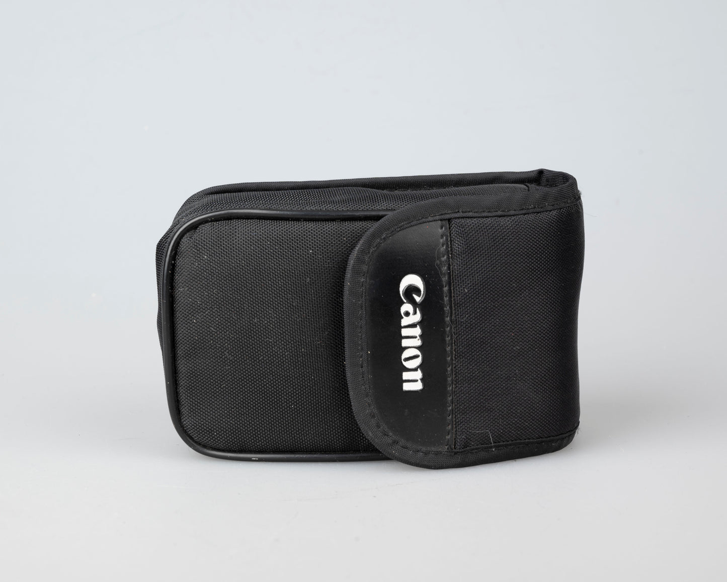 Appareil photo Canon New Snappy EL 35 mm avec étui (série 1129234)
