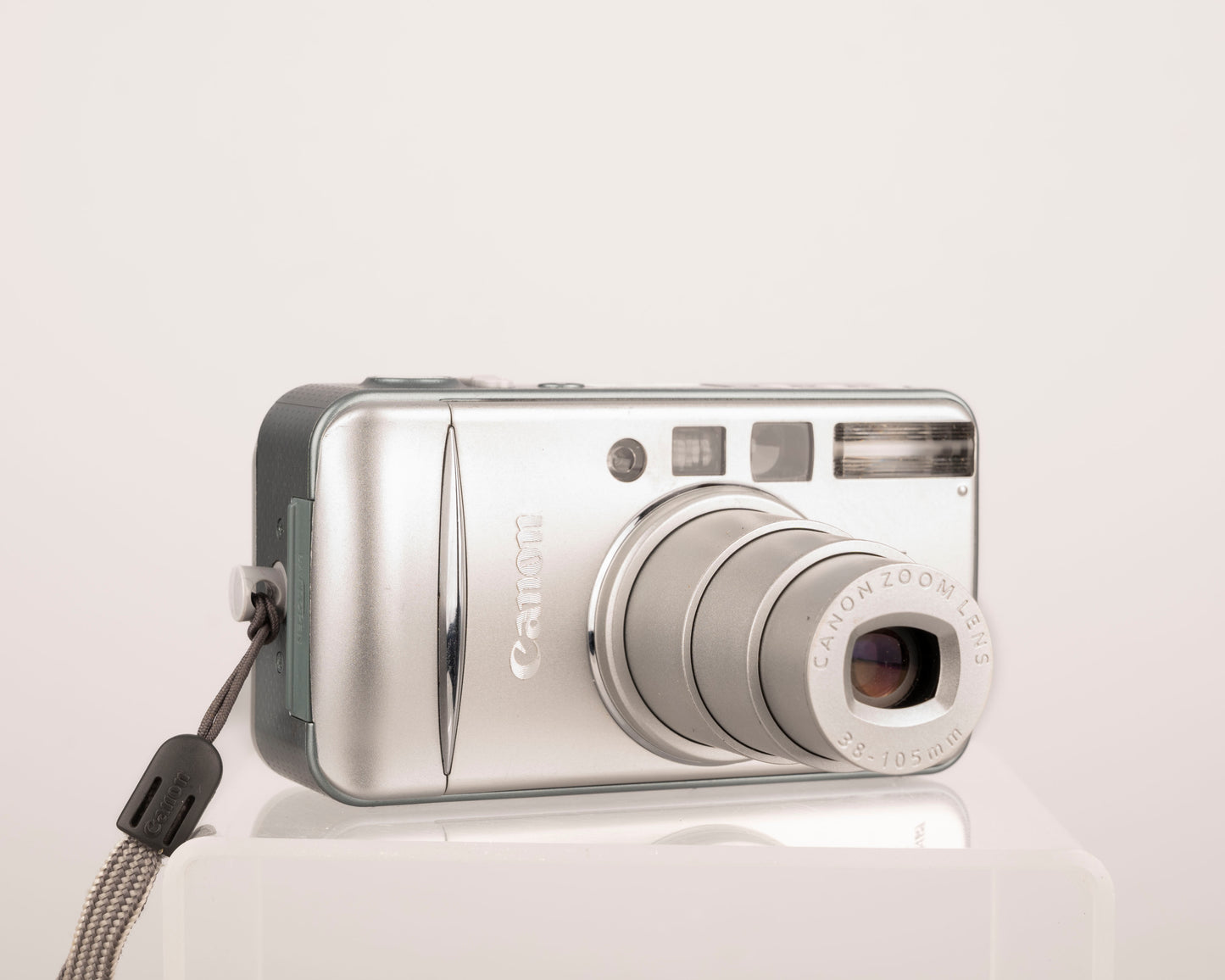 Appareil photo Canon Sure Shot 105u 35 mm (série 8014098)