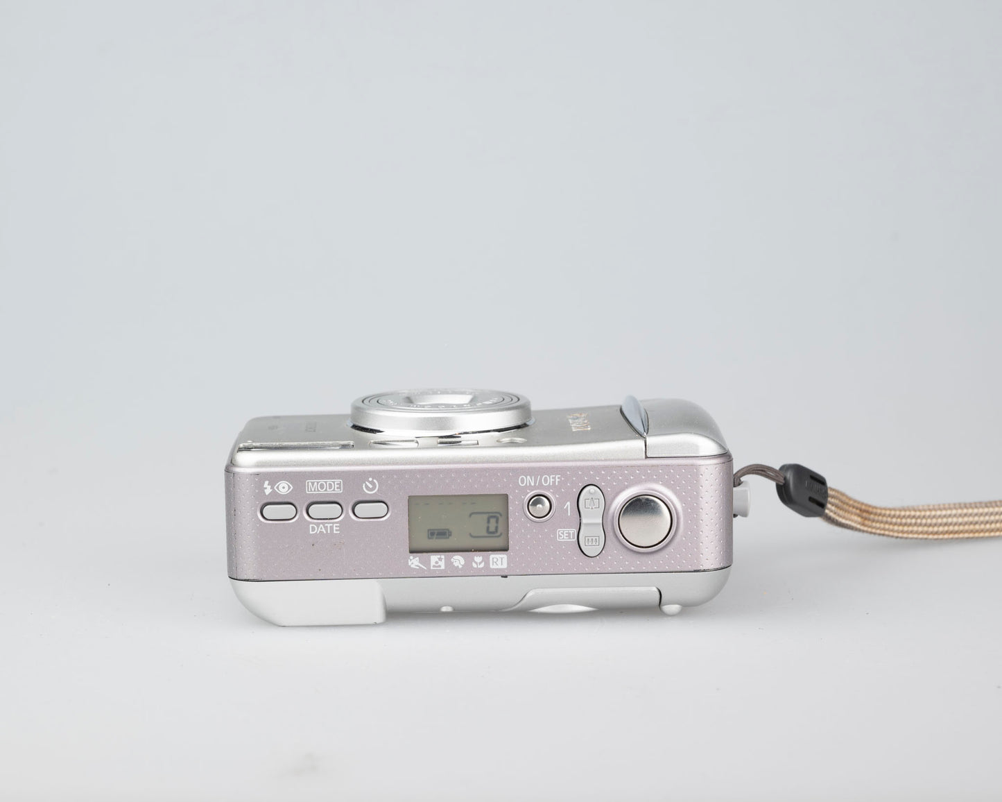Appareil photo ultra-compact 35 mm Canon Sure Shot 115u avec étui (série 9614950)