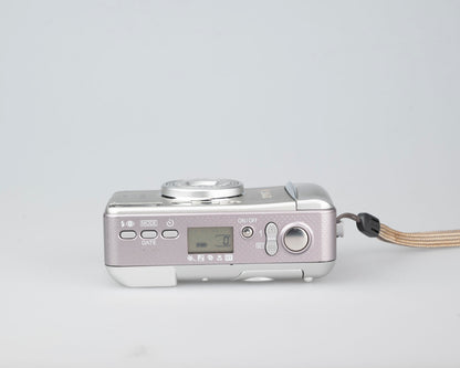 Appareil photo ultra-compact 35 mm Canon Sure Shot 115u avec étui (série 9614950)