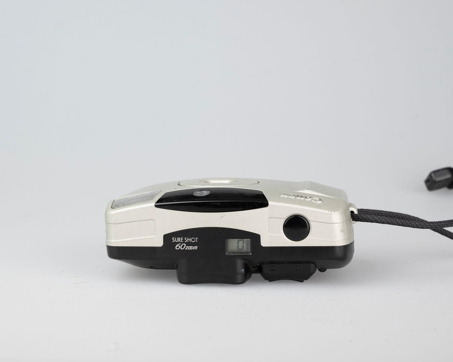Canon Sure Shot 60 Zoom 35mm film camera - viewfinder issue; otherwise works well (serial 9404853)