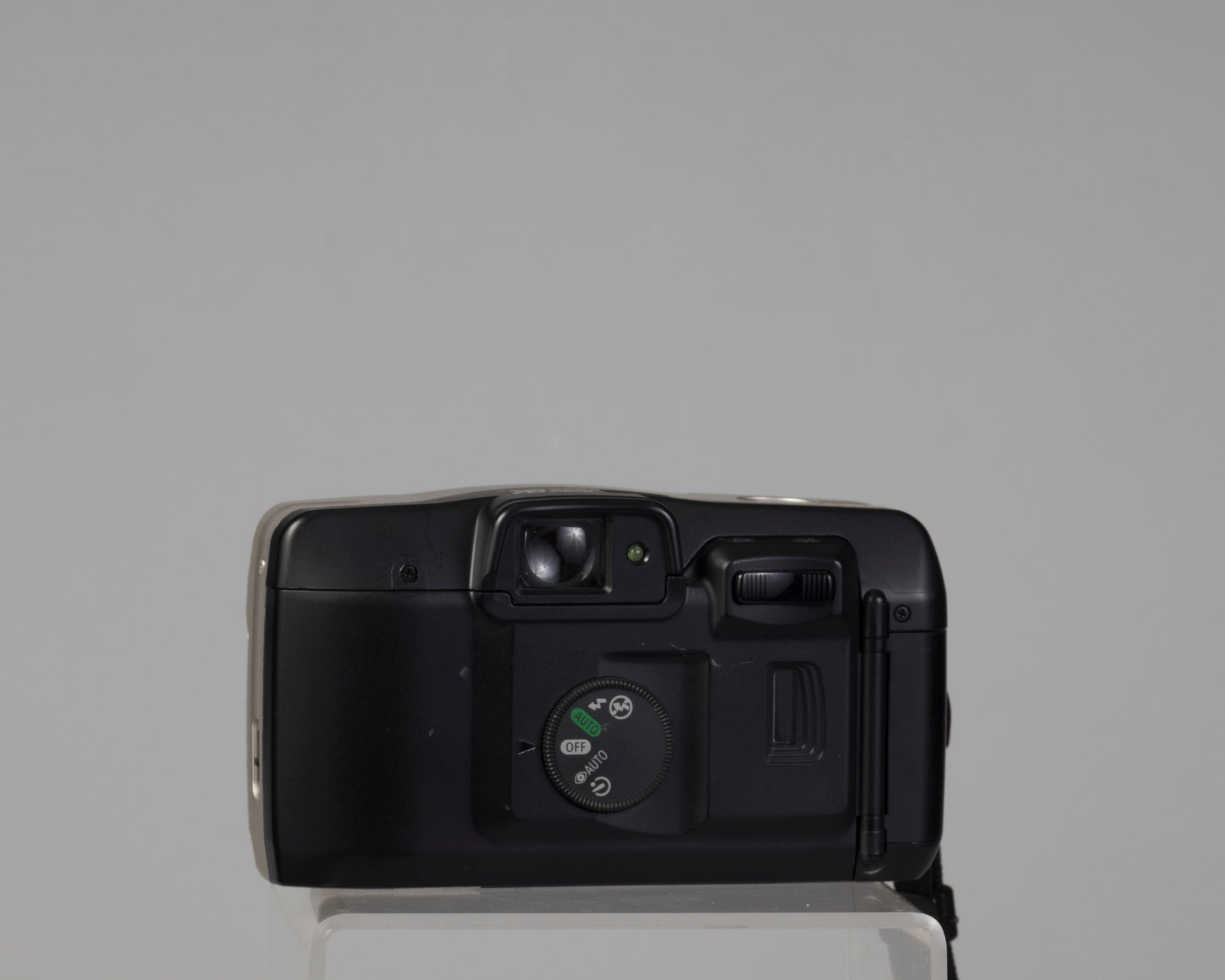 Canon Sure Shot 76 Zoom back 
