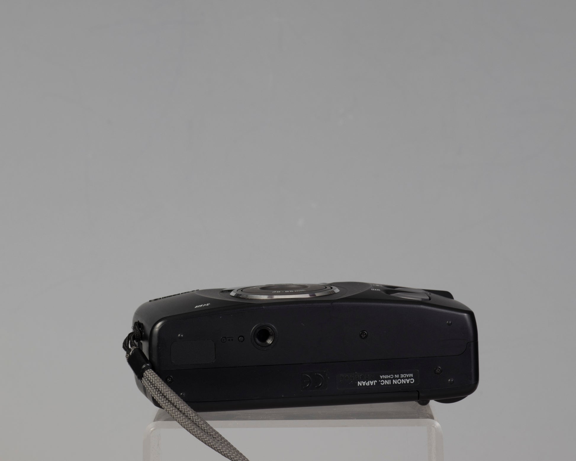 Canon Sure Shot 85 Zoom bottom view
