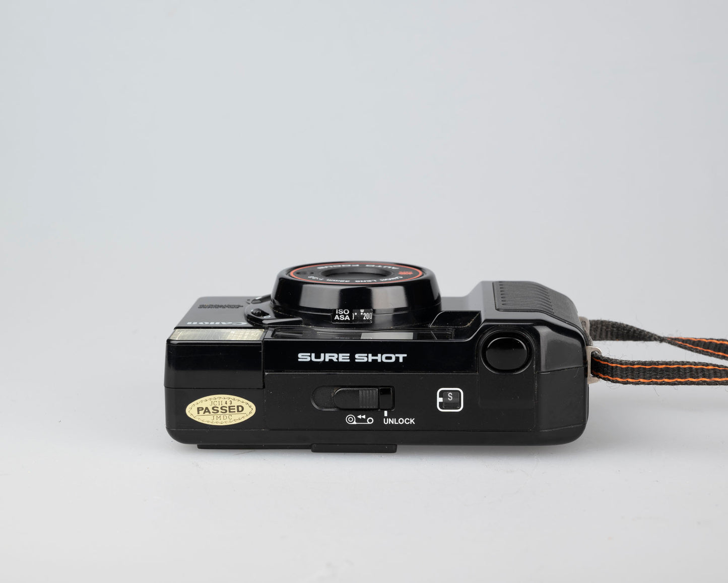 Canon Sure Shot (alias AF35M II ou Autoboy 2) Film 35 mm point-and-shoot avec étui (série 3395219)