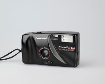 Appareil photo argentique 35 mm Concord Focus Free 940 Autowind (série 31073)