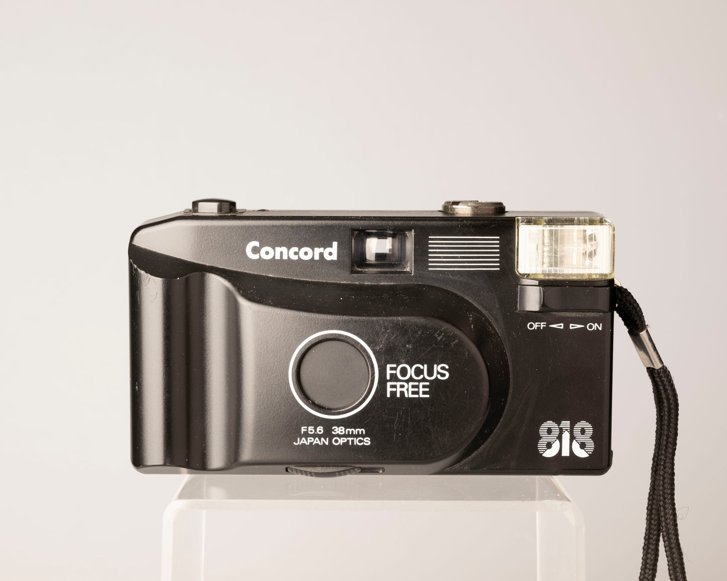Concord 818 Focus Free 35mm camera w/ manual