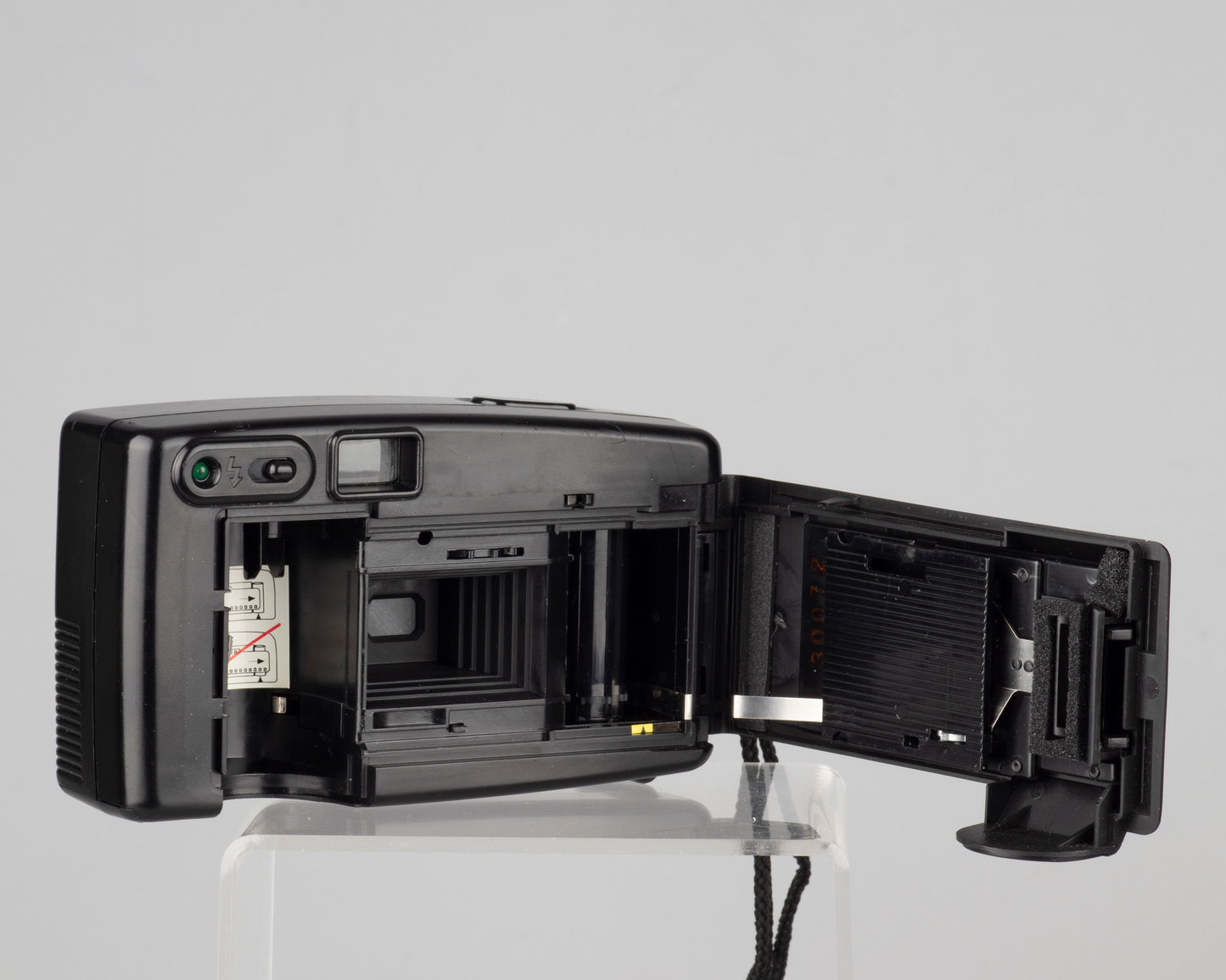 Appareil photo argentique Concord Focus Free 940 Autowind 35 mm
