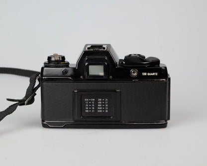 Contax 139 Quartz 35 mm SLR avec objectif DBS 50 mm f1.9