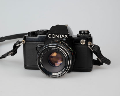 Contax 139 Quartz 35 mm SLR avec objectif DBS 50 mm f1.9