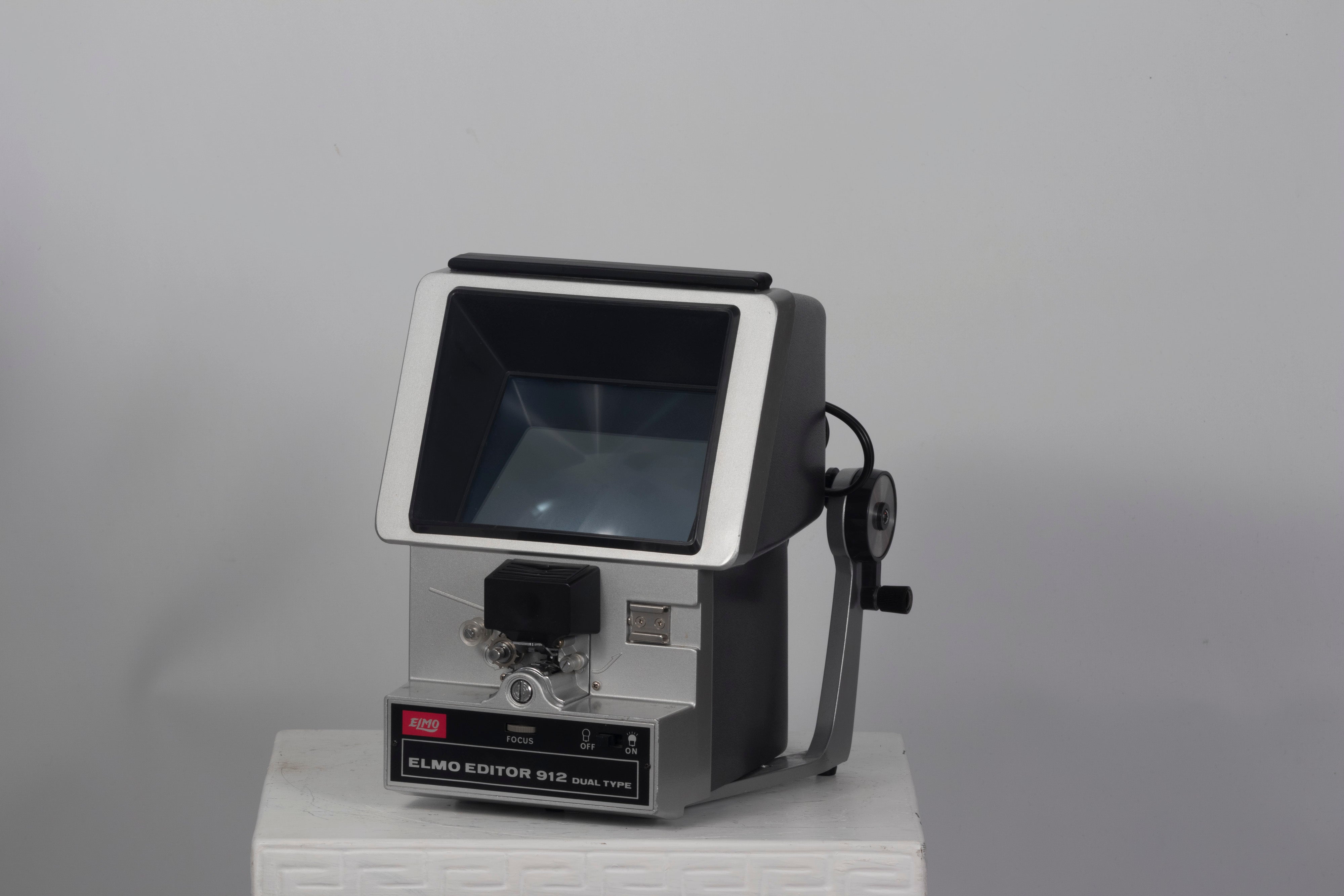 Elmo Editor 912 Dual Type Super 8 and 8mm viewer/editor – New Wave