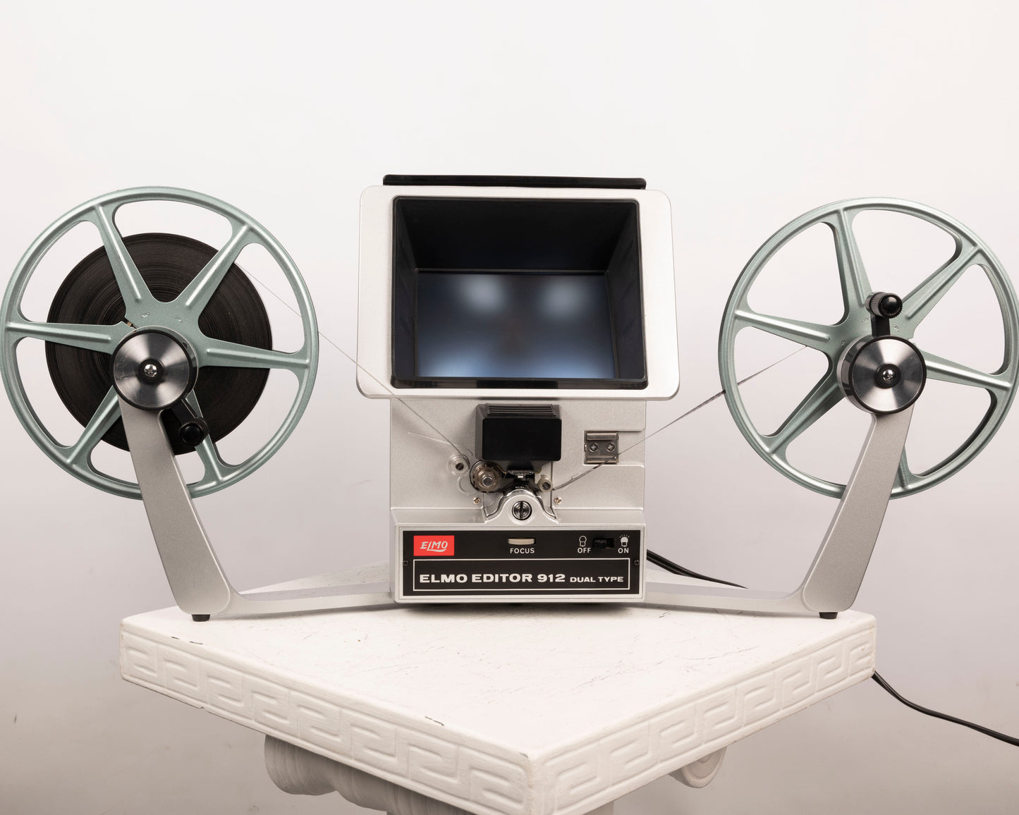 Elmo Editor 912 Dual Type Super 8 and 8mm viewer/editor (serial 138009)